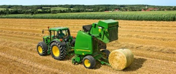 Rotoempacadoras John Deere con cámara de prensado variable
